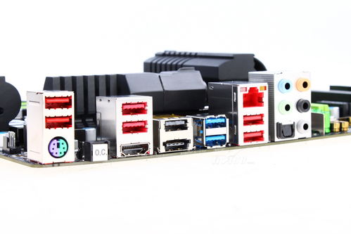 技嘉G1.Sniper2主板 经典设计与高性能平台的完美结合